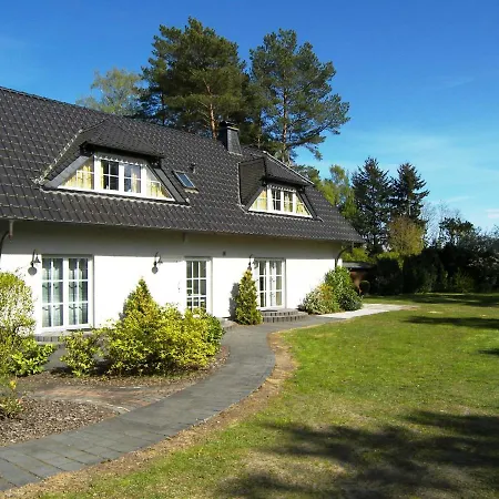 Ads-ferienwohnungen Ca 20 Gehminuten Zum Ostseestrand Apartment *