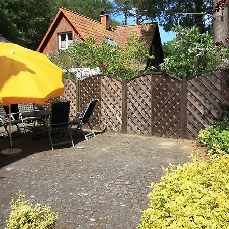 Ads-ferienwohnungen Ca 20 Gehminuten Zum Ostseestrand Apartment
