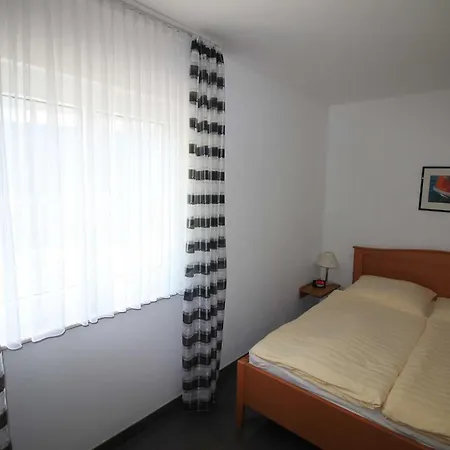 Ads-ferienwohnungen Ca 20 Gehminuten Zum Ostseestrand Lejlighed