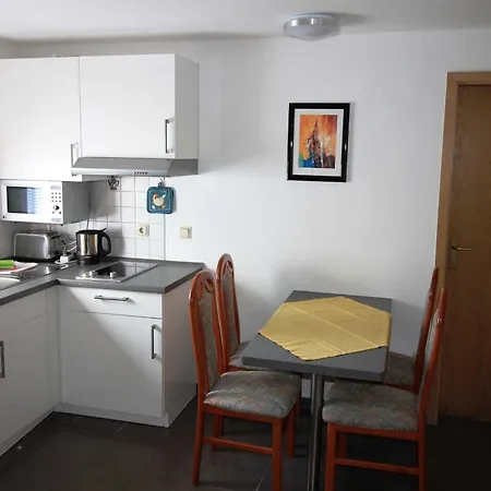 Ads-ferienwohnungen Ca 20 Gehminuten Zum Ostseestrand Apartment